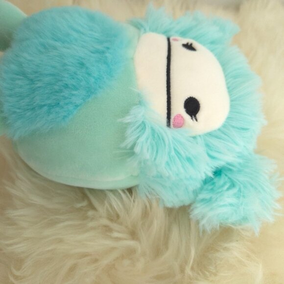 Squishmallows Joelle The Bigfoot Plush Toy 5inch - Picture 9 of 11